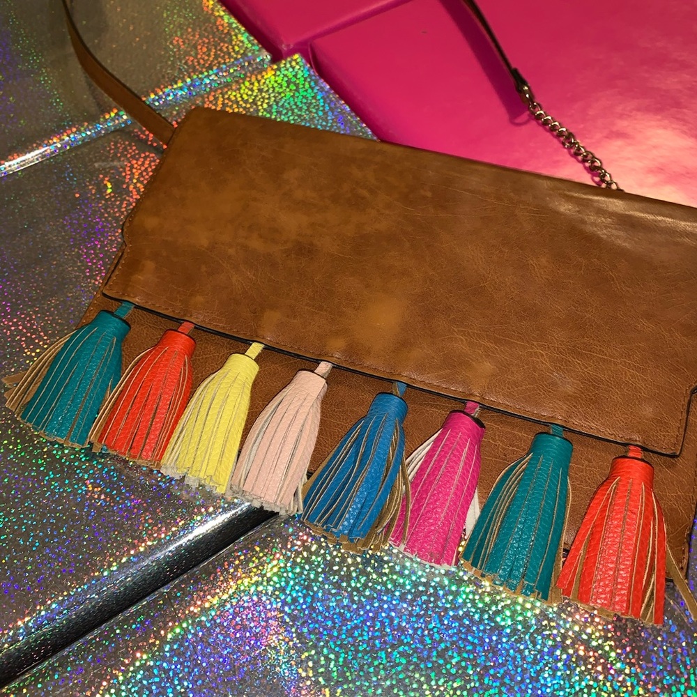 Pure - Picture 3 of 4